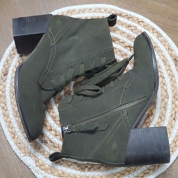 Splendid leather lace front booties- Army green, size 7 - Picture 2 of 6